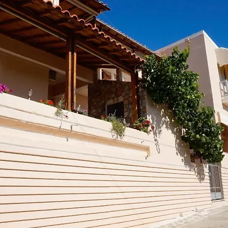 Soula Rooms Kini Exterior photo